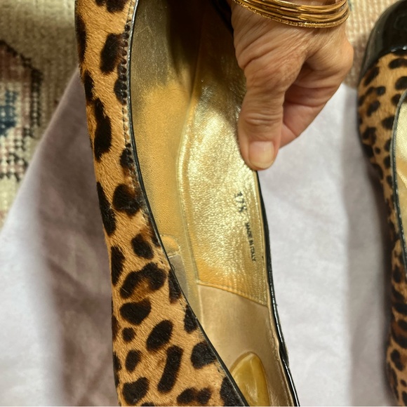Jimmy Choo Leopard Print Patent Toe Ballet Flats, Size 37.5, GUC - Picture 4 of 12